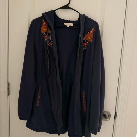 Floral Embroidered Zip Up Jacket - Picture 2 of 8